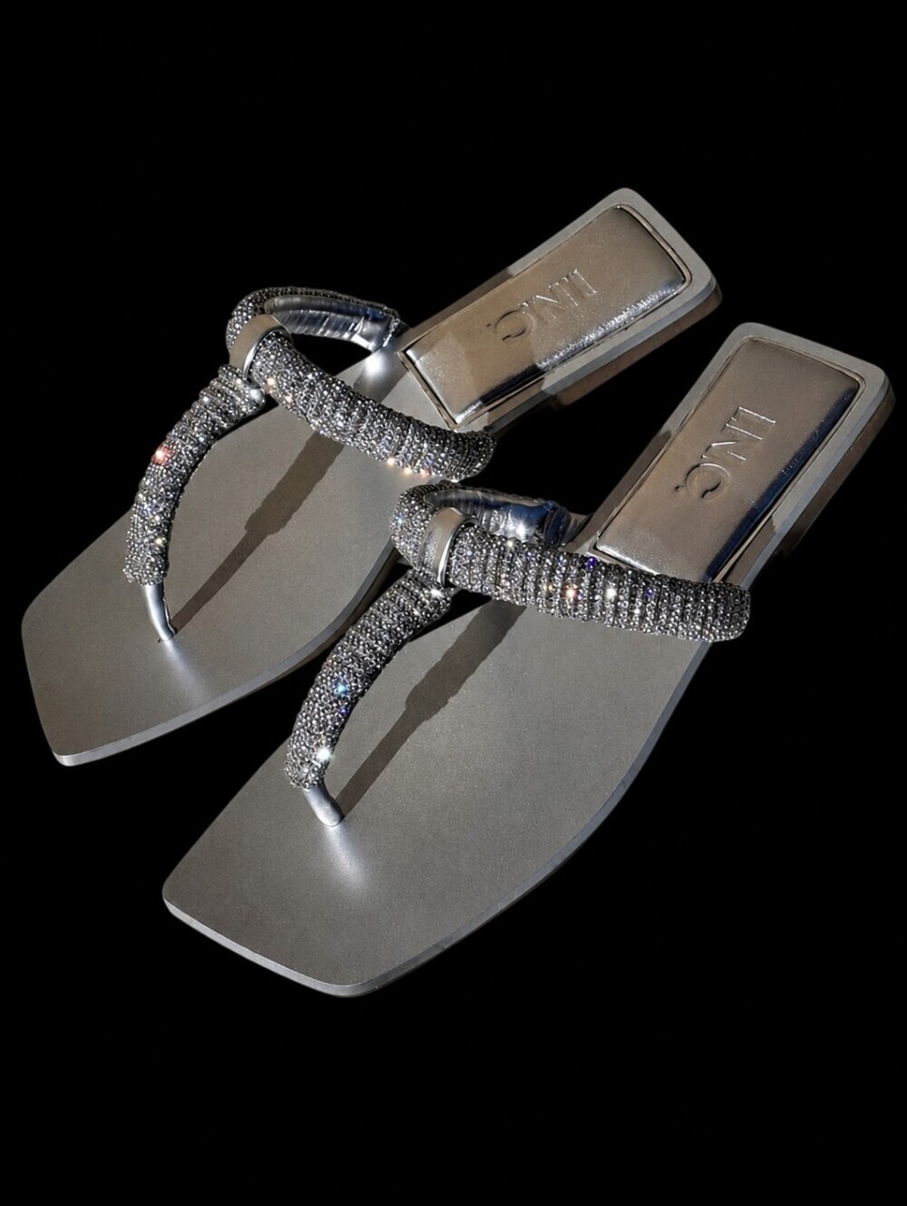 INC International Concepts Yahvi Silver Embellished Slip-On Flat Sandals  Size 6